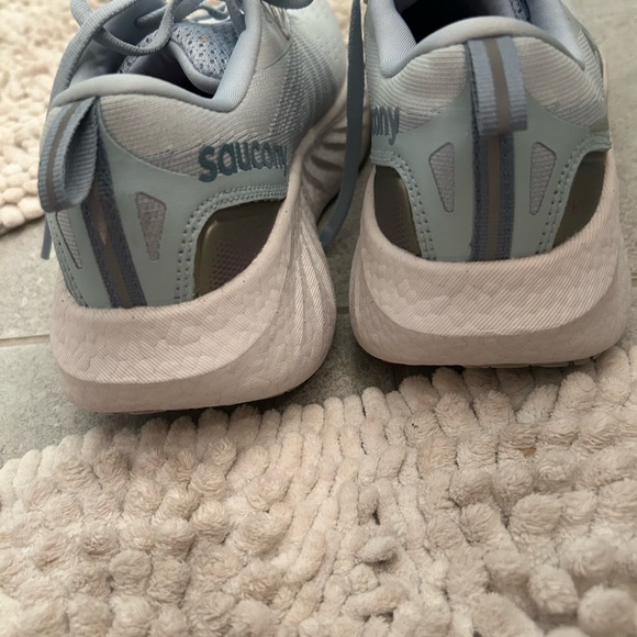 WOMEN'S TRIUMPH 22, VAPOR | MOON - Picture 14 of 16